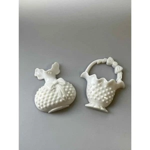 Wall Pocket Vase Hobnail White Plastic Burwood 2pc Vintage - Picture 1 of 5