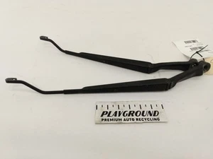 LEXUS IS300 SEDAN Pair Of Front Wiper Arms 2001 2002 2003 2004 2005 - Picture 1 of 6