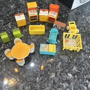 Vintage Fisher Price Little People 17 Piece Lot of Furniture and Figures 1960’s - Picture 1 of 7