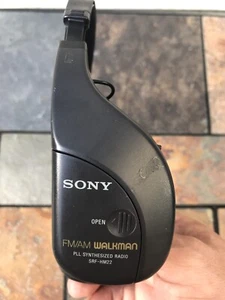 Sony FM/AM Headset Walkman Radio Headphones SRF-hm22 Working Read For Parts - Picture 1 of 8