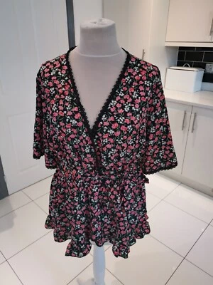 Nuevo con etiquetas Quiz Kimono Rosa Negro Floral Top, talla 18, cinturón, cuello en V, cintura elástica, Foto 1 de 4