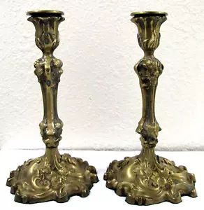 Par de candelabros Doré de 10" de alto estilo renacimiento rococó francés de latón sobre bronce - Imagen 1 de 11
