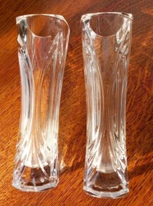 Passendes Paar klar geschnittene Glasvasen - Bild 1 von 8