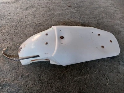 1993 - 1997 KTM 125 - 550 后挡泥板 + 尾灯也适用于 ATK 250/260LQ 和 605 — 第 1/4 张图片