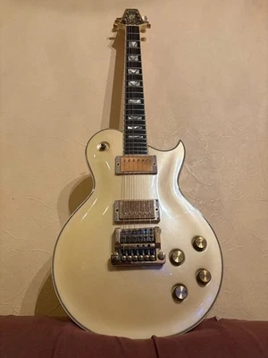Aria PE Supra 80’s Japanese vintage Pearl White, gold hardware Used - Image 1 of 4