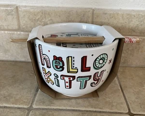 Ciotola ceramica Hello Kitty Christmas Ramen Noodle 20 oz con bacchette da 6" nuova - Foto 1 di 6