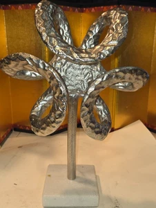 Statuina attorcigliata nodo vetro arte astratta scintillante argento acqua blu 5,5"x6 - Foto 1 di 6