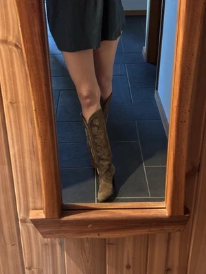 RARE VINTAGE YSL BROWN LEATHER BOOTS SIZE 8.5 - Image 1 of 4