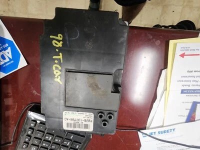 1998 1999 2000 2001 2002 LINCOLN TOWN CAR LIGHTS CONTROL MODULE  F8VB-13C788-AC - Image 1 of 2