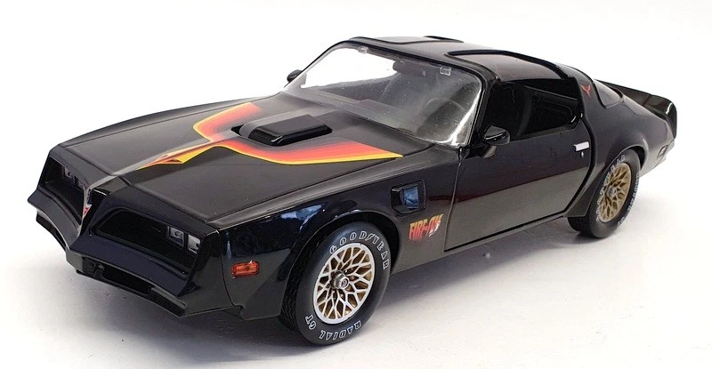 Greenlight 1/18 Scale 19080 - 1977 Pontiac Firebird Trans AM - Black - Image 1 of 4