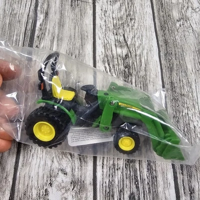 John Deere Tractor, Working Front End Loader, Diecast, ERTL, Farm Toy 4 Inch - Image 1 of 4