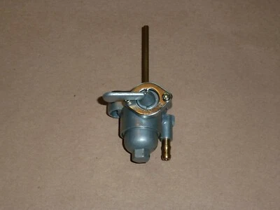 Новый топливный бак Honda SL70 PETCOCK 16950-028-015 16950-070-700 CL 90 125 175 - Изображение 1 из 2