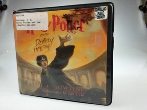 Harry Potter: Harry Potter and the Deathly Hallows Year 7 by J. K. Rowling... - Picture 1 of 3