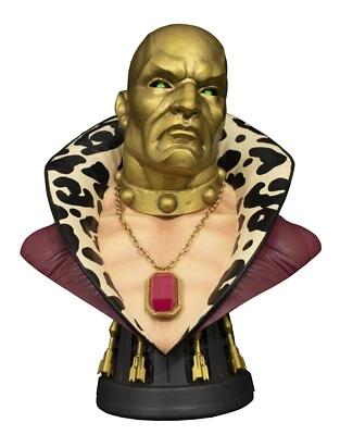 1/2 比例 G.I. Joe Legends in 3D 利润总监皮条客 Destro Bust 钻石精选 — 第 1/2 张图片