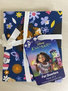 Walt Disney Encanto 4 Fat Quarters bedruckter Stoff - Mirabel Baumwollstoff NEU - Bild 1 von 9