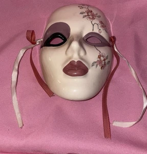 Mardi Gras Mask Ceramic Vintage Signed Face Wall New Orleans T.F.  F.Q.F. 1984 - Foto 1 di 4