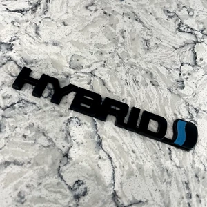 Insignia de coche híbrido 3D de metal negro/azul **STOCK LIMITADO** N45 - Imagen 1 de 1