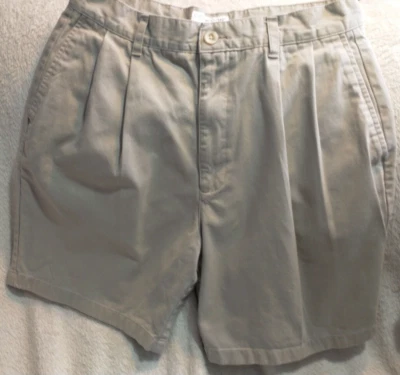 Pantalones cortos de algodón Covington para hombre caquis talla 32 A7 NP Foto 1 de 4