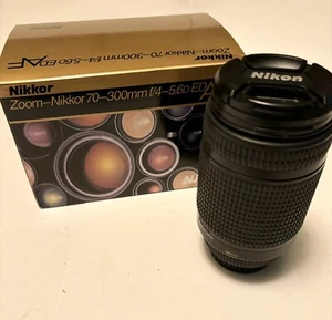 Nikon ED AF NIKKOR 70-300mm f/4-5.6D Telephoto Zoom Lens for FX/DX DSLR w/ BOX - Picture 1 of 5