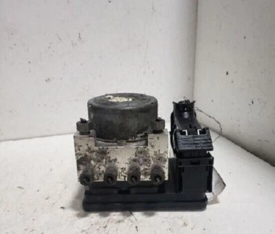 2013 Ford C-Max ABS Anti-Lock Brake Pump Assembly thru 07/07/13 OEM - Image 1 of 4