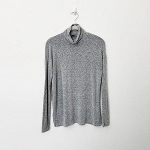 J. Crew Gr. XS grau meliert superweicher Rollkragen leichter Pullover Seitenschlitz - Bild 1 von 10