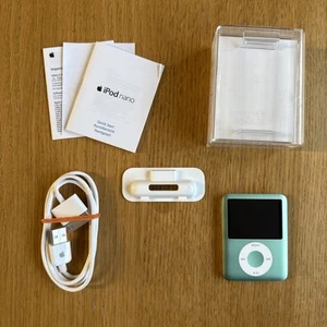Apple iPod Nano 3rd Generation Green (8GB) - BRAND NEW - FAULTY BATTERY - Picture 1 of 15