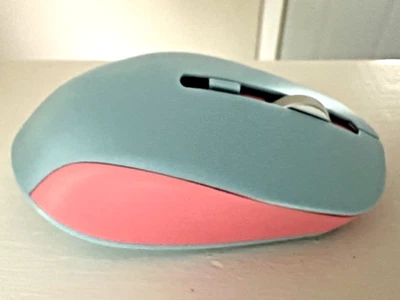 Seenda 2.4G Wireless Mouse Pink & Blue Plug and Play Noiseless - New In Box - Image 1 of 4