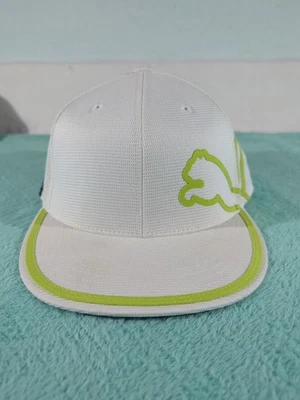 Sombrero ajustado Puma Flexfit 210 para hombre blanco talla 6 7/8”-7 1/4” logotipo bordado Foto 1 de 4