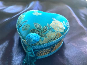 Oriental Design Heart Shaped Brocade Silk Jewelry Box Organizer Case....Blue - Picture 1 of 2