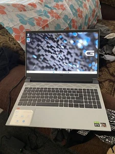 Dell G15 15.6'' (512GB SSD, AMD Ryzen 5 5600H, 3.3GHz, 8GB RAM) FHD Gaming - Picture 1 of 4