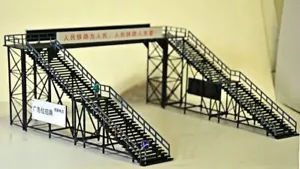 1/87 Diorama HO Scale Railroad Layout Train Station Pedestrian Bridge Scene Mode - Picture 1 of 5