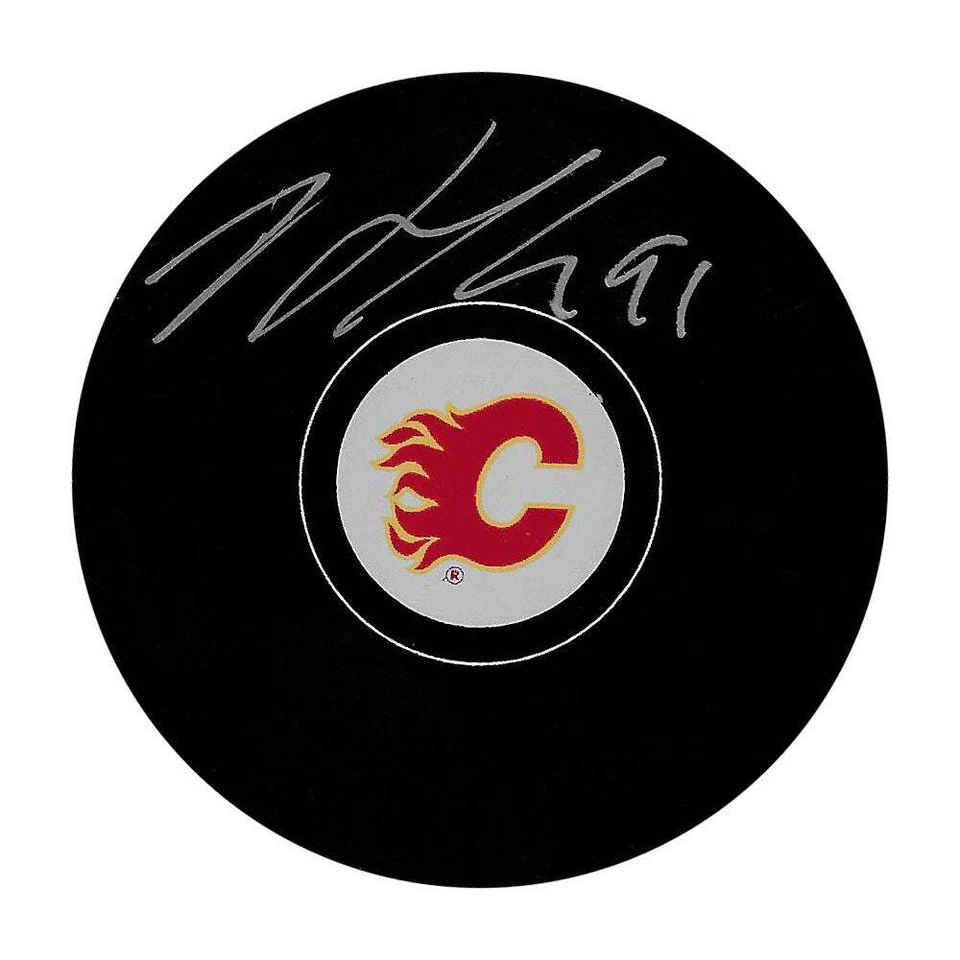 Disco autografiado de Calgary Flames de Nazem Kadri Foto 1 de 1