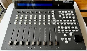 Icon QCon Pro G2 USB-Midi Controller Station mit OVP und allem Zubehör - Bild 1 von 15