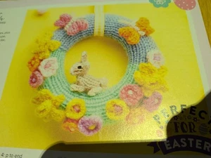 Easter Wreath & Bunny Knitting Pattern. - Picture 1 of 4