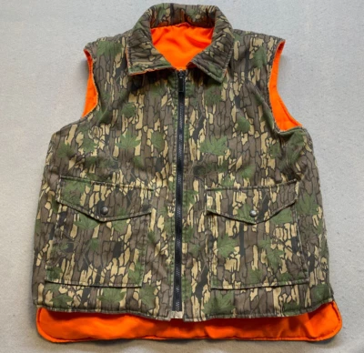 VTG Winchester Puffer  Vest Mens M Camo Orange Reversible  Trebark Hunting FLAW - Image 1 of 4