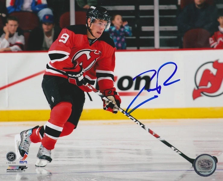 ZACH PARISE Signed NEW JERSEY DEVILS 8X10 Photo w/COA #2 - Image 1 of 1
