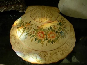 Maitland Smith Hand Painted Scallop Clam Shell Floral Motif Storage Box - Picture 1 of 9