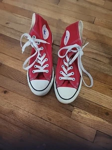 Womens Red All Star Converse Size 4.5 - Picture 1 of 2