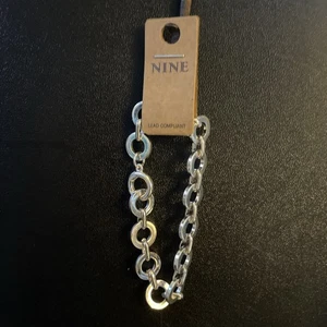 Grobes silberfarbenes rundes Kettengliedarmband Standard 7 Zoll Länge - Bild 1 von 4