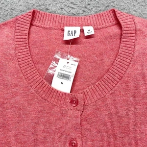 Gap Womens Cardigan Sweater Size Medium 305387 Passion Rose Pink NEW NWT - Picture 1 of 13
