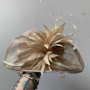 GWYTHER SNOXELL Natural Beige Hat Wedding Occasion Feather Mother Of Bride Races