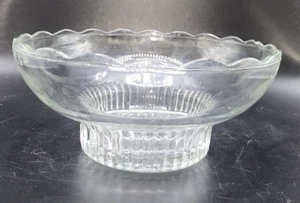 Vintage EO Brody Co  M2000 Clear Glass Scalloped Edge Bowl 63C-1163J - Picture 1 of 5