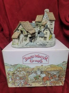 Enesco Vintage Brookside Hamlet West Country Collection David Winter 1982 7651 - Picture 1 of 10