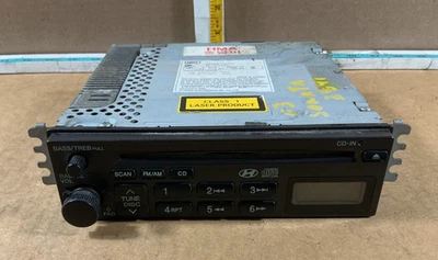 Receptor de radio AM FM 2002-2005 Hyundai Sonata reproductor de CD 96160-3D102 OEM Foto 1 de 4