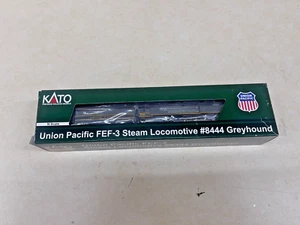 KATO Union Pacific FEF-3 Steam Locomotive #8444 Greyhound - Used - Picture 1 of 8