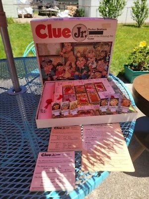 Vintage Clue Jr. Parker Brothers Case of the Missing Pet Game - 1989 ***Complete - Image 1 of 4