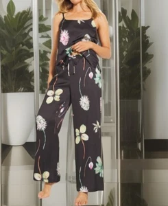New SOMA SATIN Luxe 2 Piece Pajama Set Pants & Cami Tank Top Black Floral Size S - Picture 1 of 6