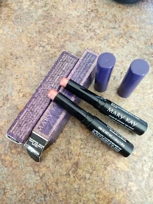 2 MARY KAY Smoke & Shimmer Eye Wand .018 oz each - Choose Your Shade -NEW IN BOX - Image 1 of 3