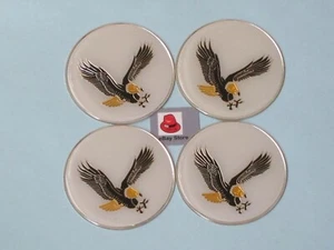 Lowrider Hydraulics Eagle Logo Pegatina Blanca para Llanta de Alambre Tapa Central, 4 piezas - Imagen 1 de 9
