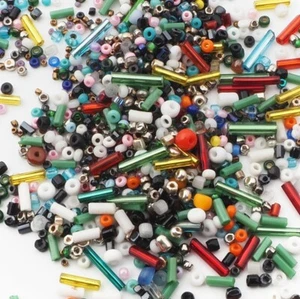 Lot (900) Vintage Czech mixed bugle seed glass beads - Picture 1 of 2